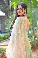 Ayesha Khan Photos